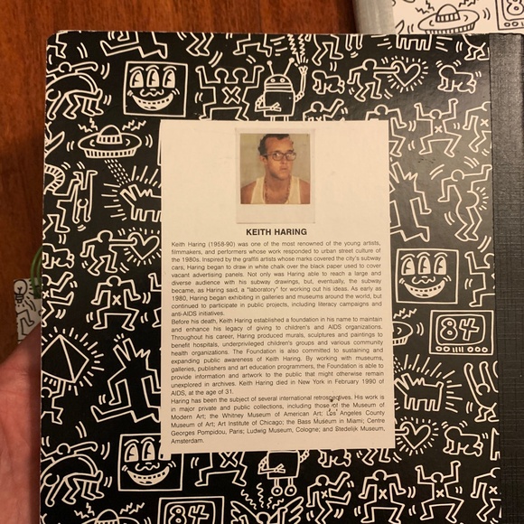 NWT Keith Haring Small Notebook Large Spiral Sketchbook Set Art Draw Paint - Picture 4 of 16